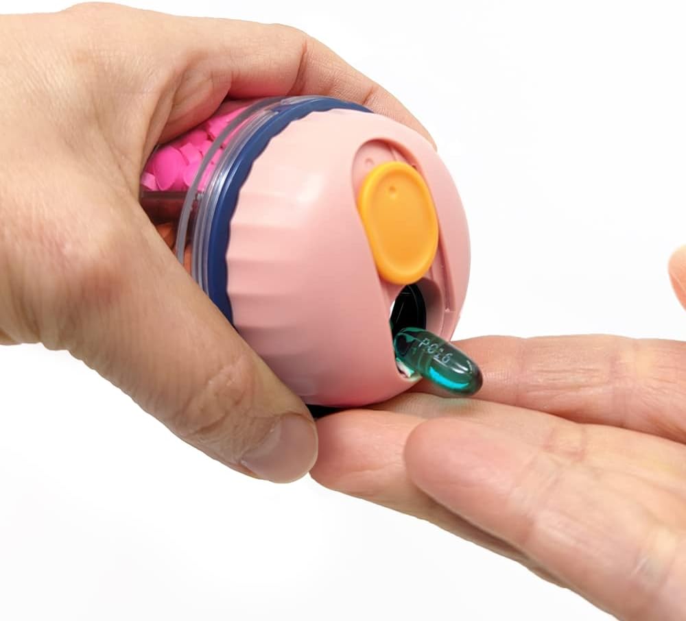 mini-pill-dispenser-organizer-bottle-dai-5.jpg