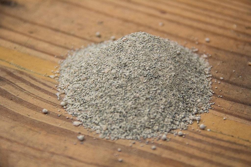 New Country Organics | Healthy Sheep Kelp Based Minerals for Sheep | Certified Organic and Non-GMO Sheep Feeder | 40 lbs