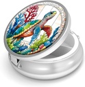 Pill Box-3 Compartmentの財布のための小さい丸薬の箱及びポケット小型金属の丸薬のホールダー旅行丸薬の容器は補足のビタミンBPAフリー(海のカメ)を保持します