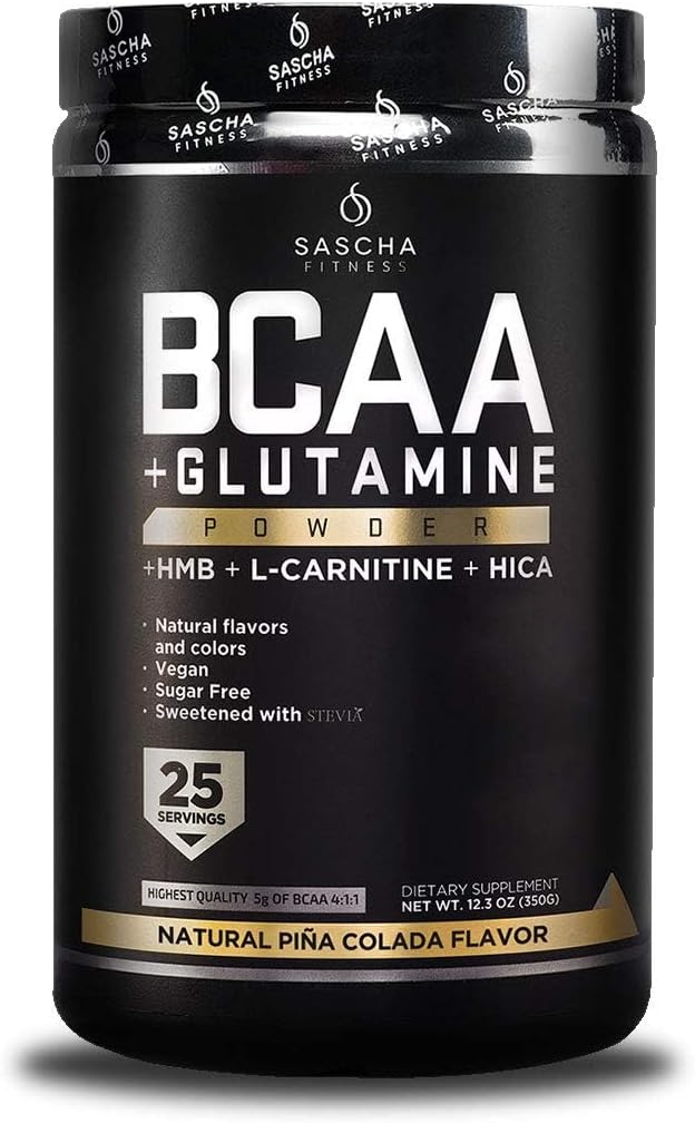 SASCHAフィットネスBCAA 4:1 +グルタミン、HMB、L-カルニチン、HICA | プレ、イントラ、ポストワークアウトのための分岐鎖アミノ酸(BCAA)による強力かつインスタントパウダーブレンド | ナチュラルピニャコラーダ、362.5g