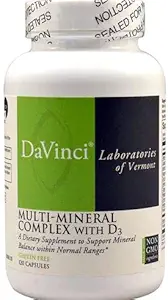DaVinciの実験室D3-120カプセルが付いている複数の鉱物の複合体
