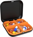 丸薬箱の携帯用丸薬の分配箱、旅行携帯用丸薬箱、4Compartmentの毎日の携帯用丸薬のオルガナイザー、ビタミン、薬、魚油(Black+Orange)のために適した
